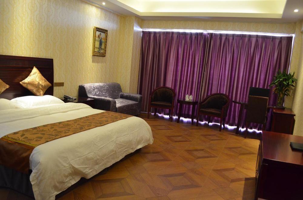 Fengyu Business Hotel Chengdu Exterior photo